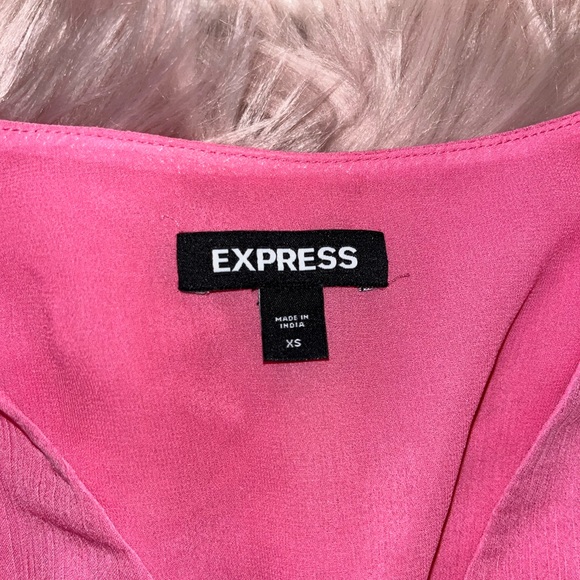 Express V-Neck Faux Wrap Tie Waist Top - Picture 5 of 6